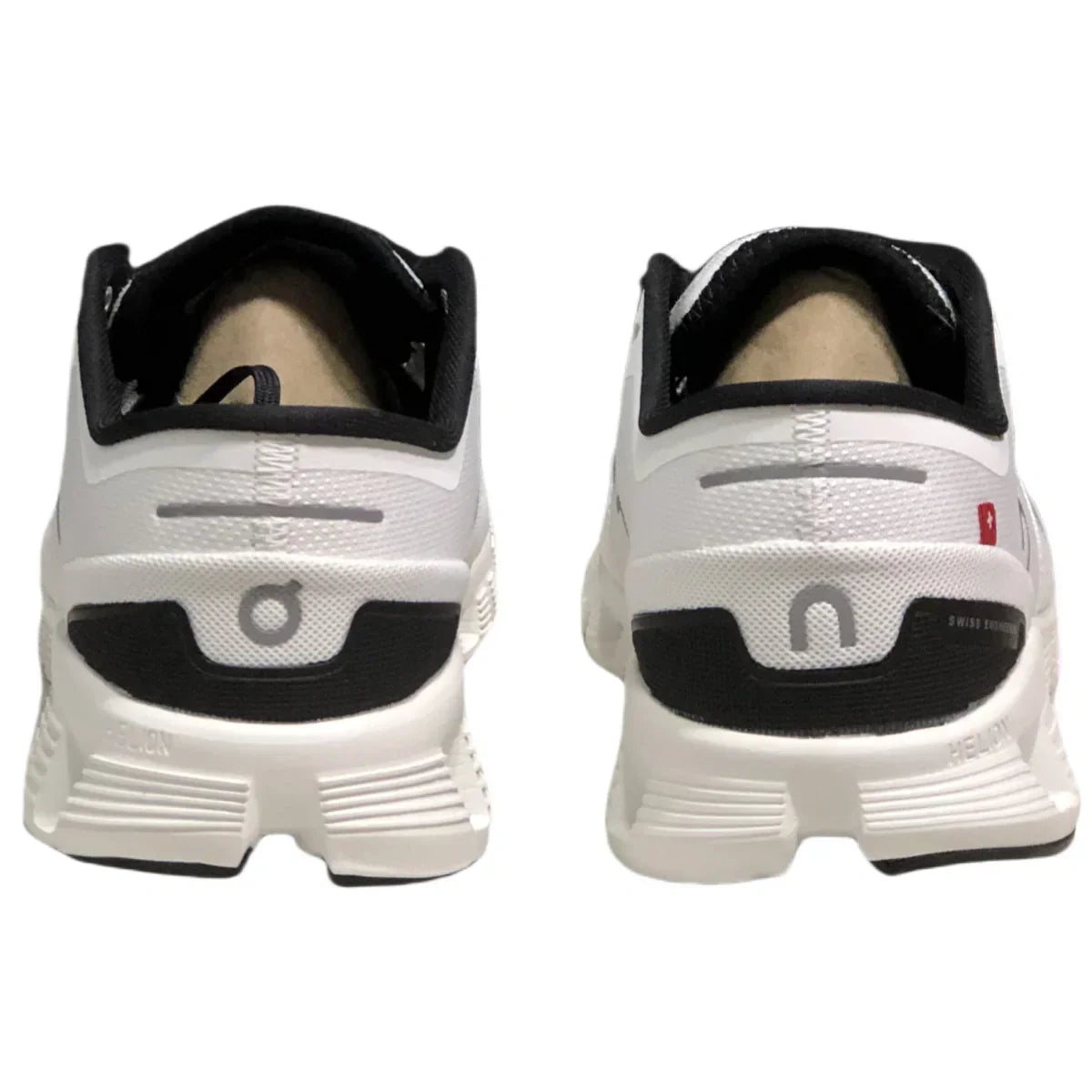 On Cloud X3 /Shift Women’s White/Black