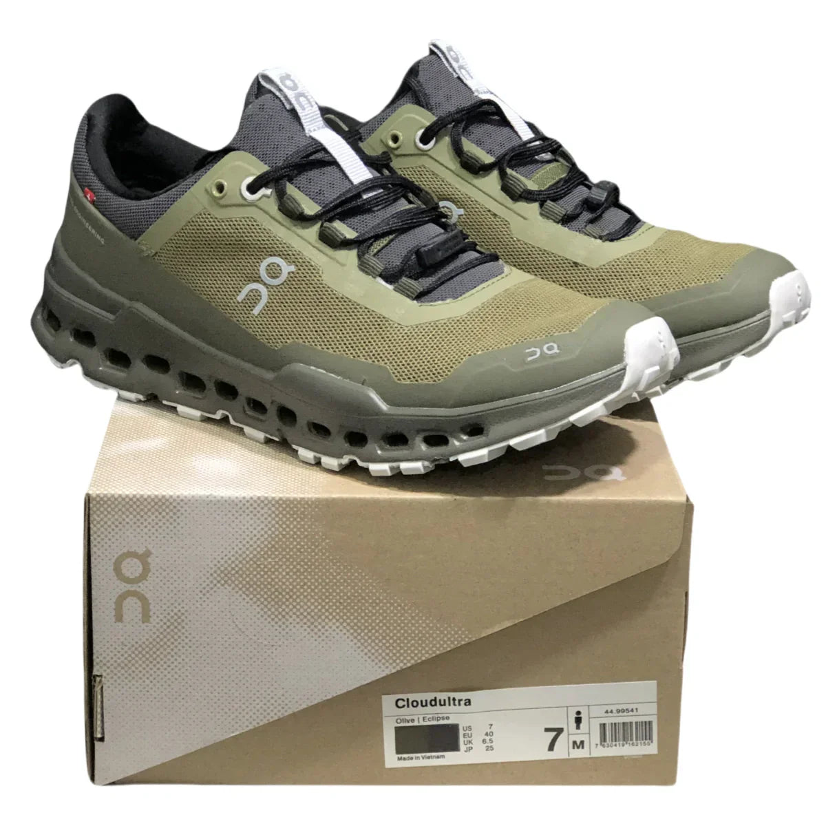 On Cloud Ultra  women’s olive-green