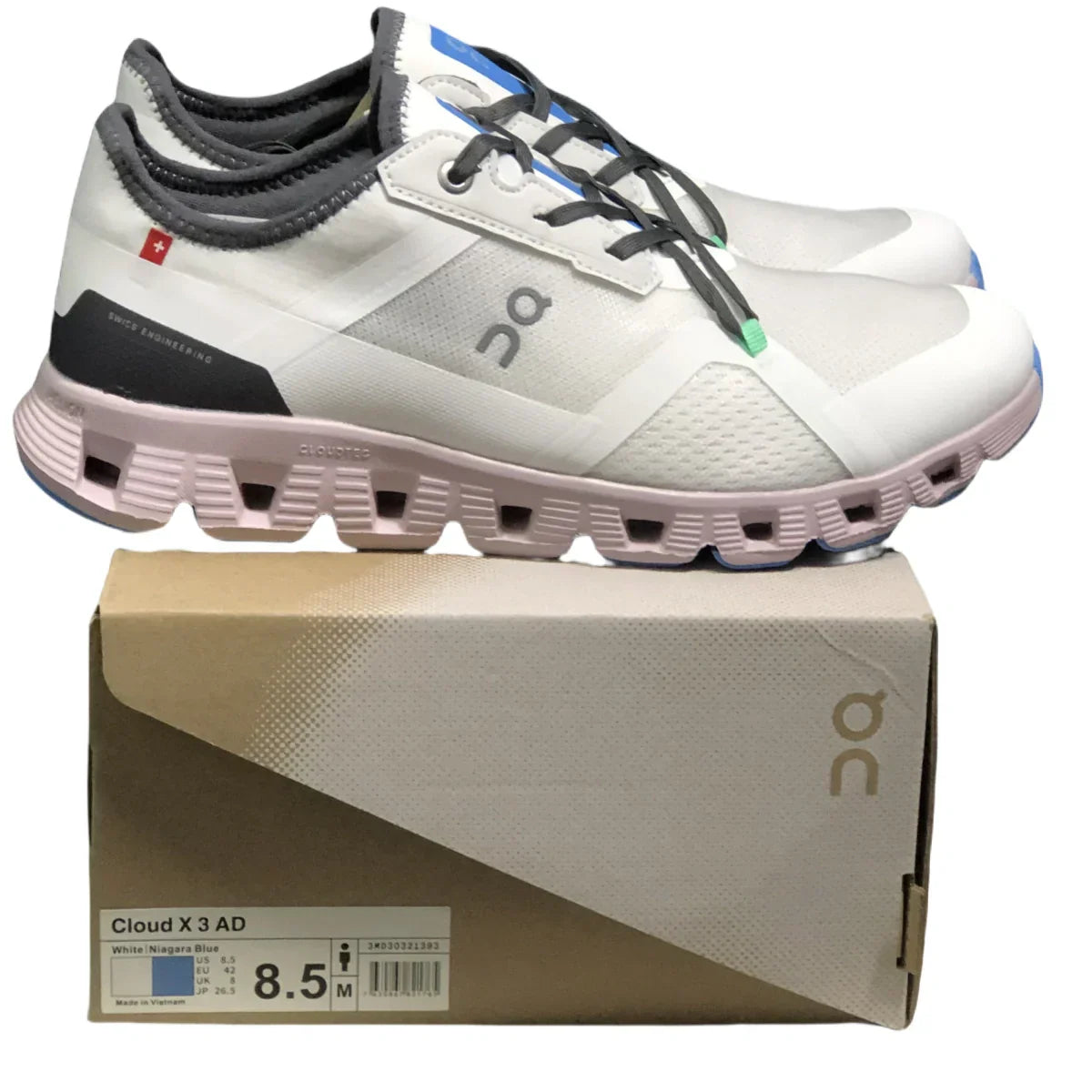 On Cloud X 3 Ad Women’s New color scheme