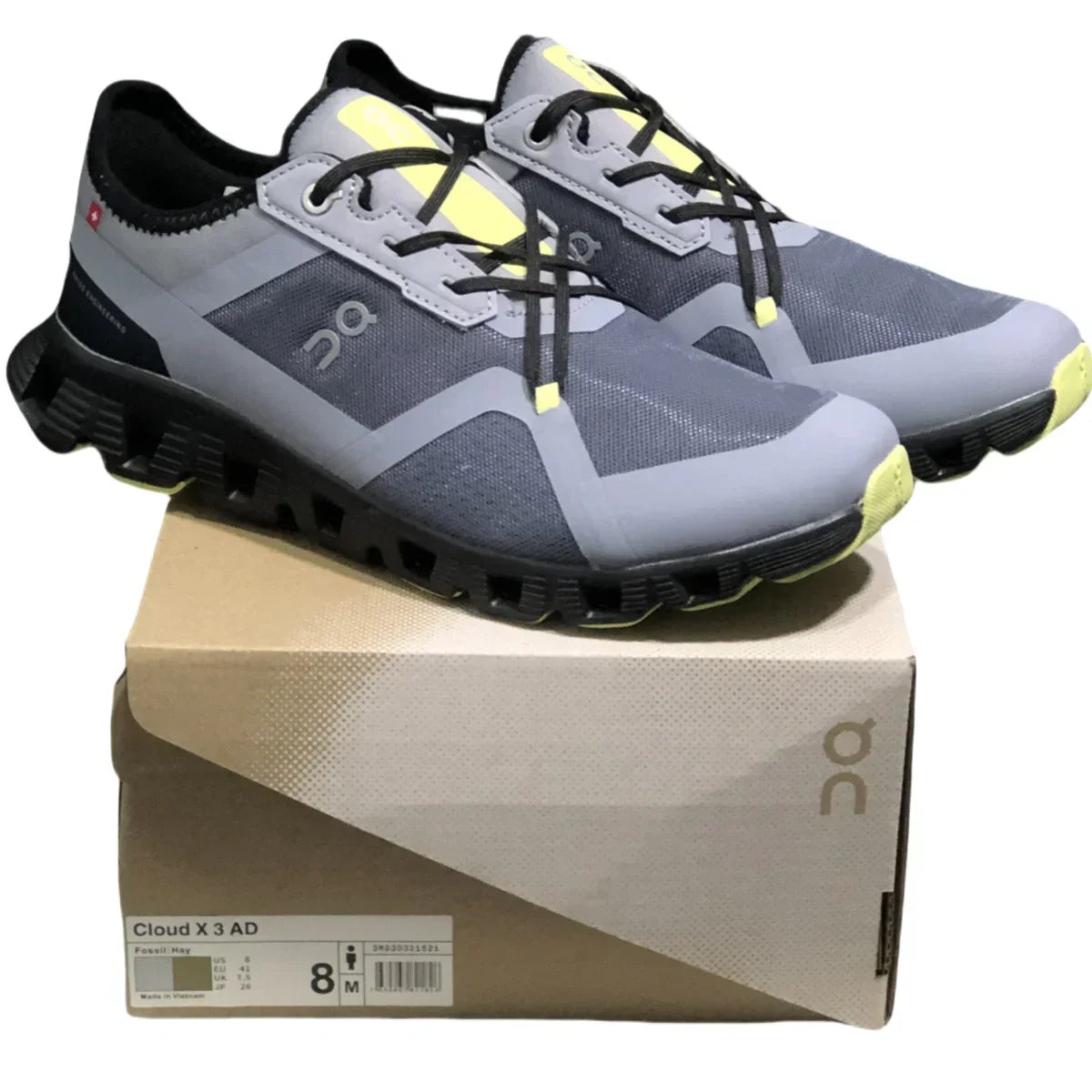 Anuncio On Cloud X 3 para mujer Fossil gris hierba amarillo