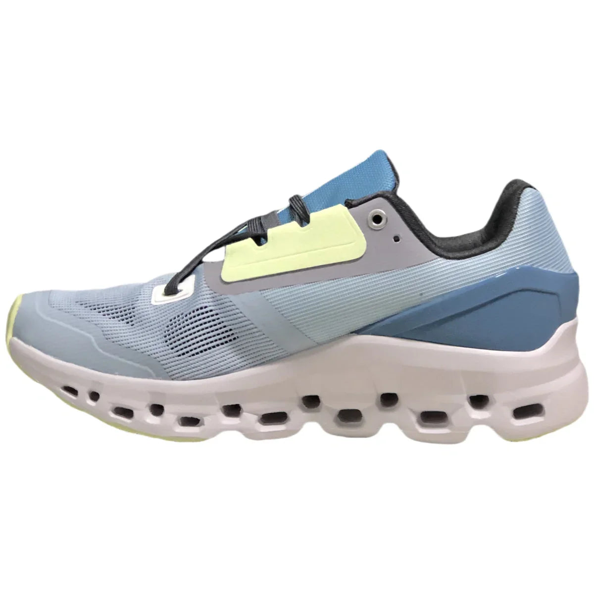 On Cloudstratus Women's Blue