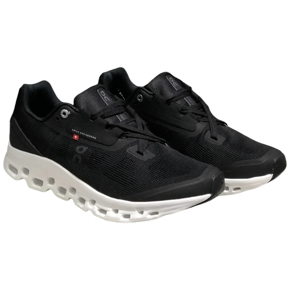 On Cloudstratus Women's Black/White