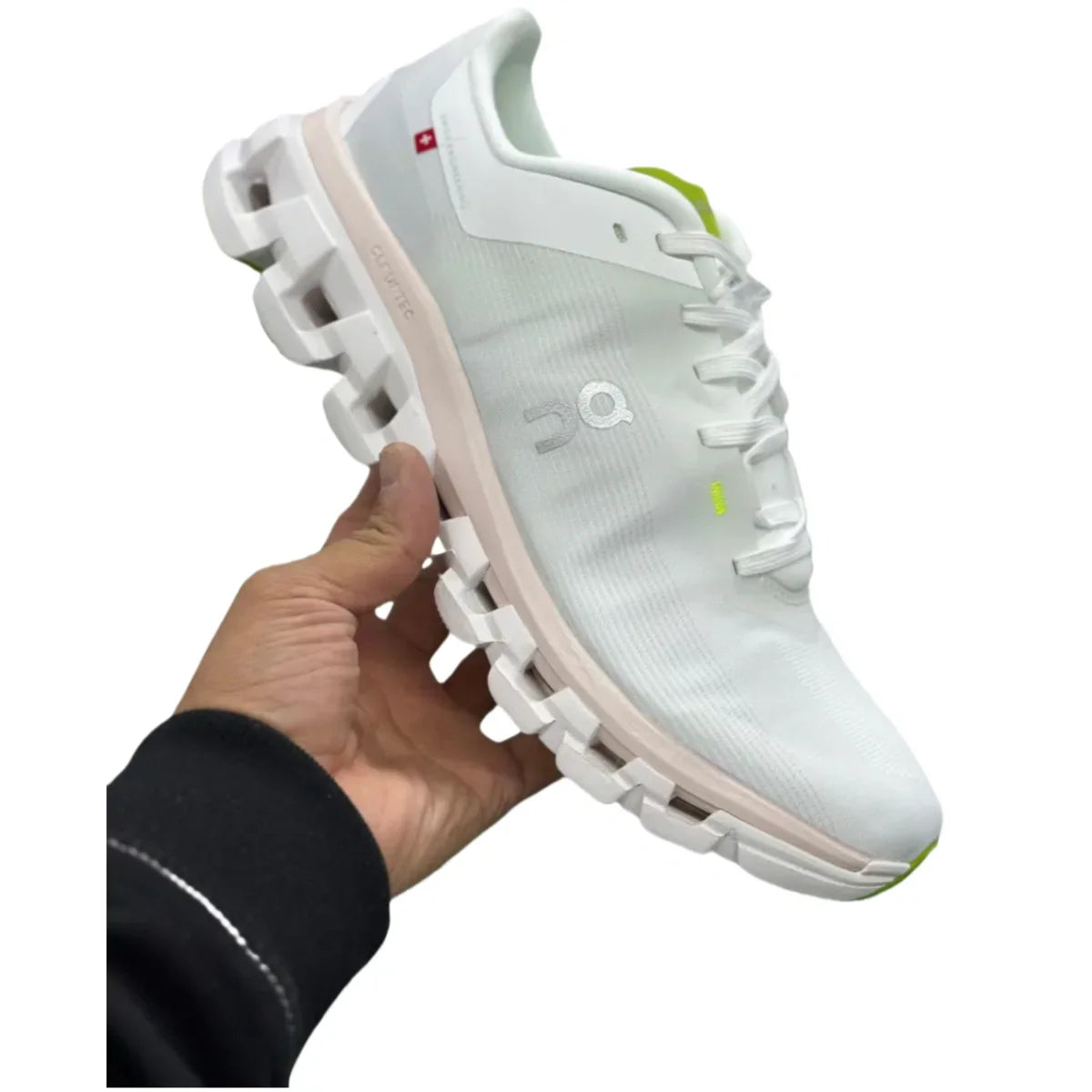 Zapatillas Cloudflow 4 para mujer en color blanco y arena