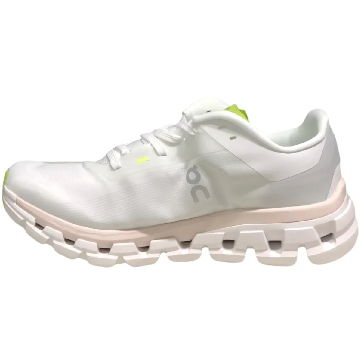 Zapatillas Cloudflow 4 para mujer en color blanco y arena